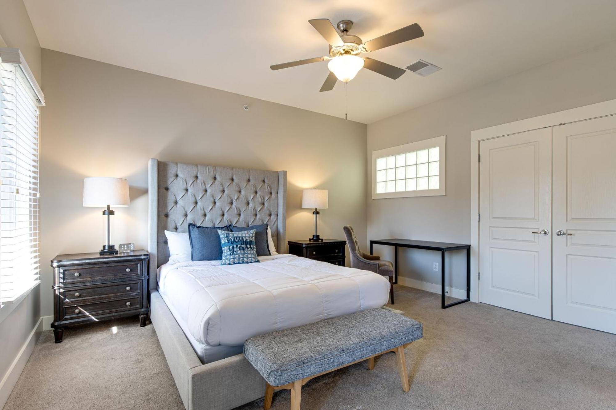 Apartmán The Celebrity - Minutes To Broadway With A Balcony Nashville Exteriér fotografie