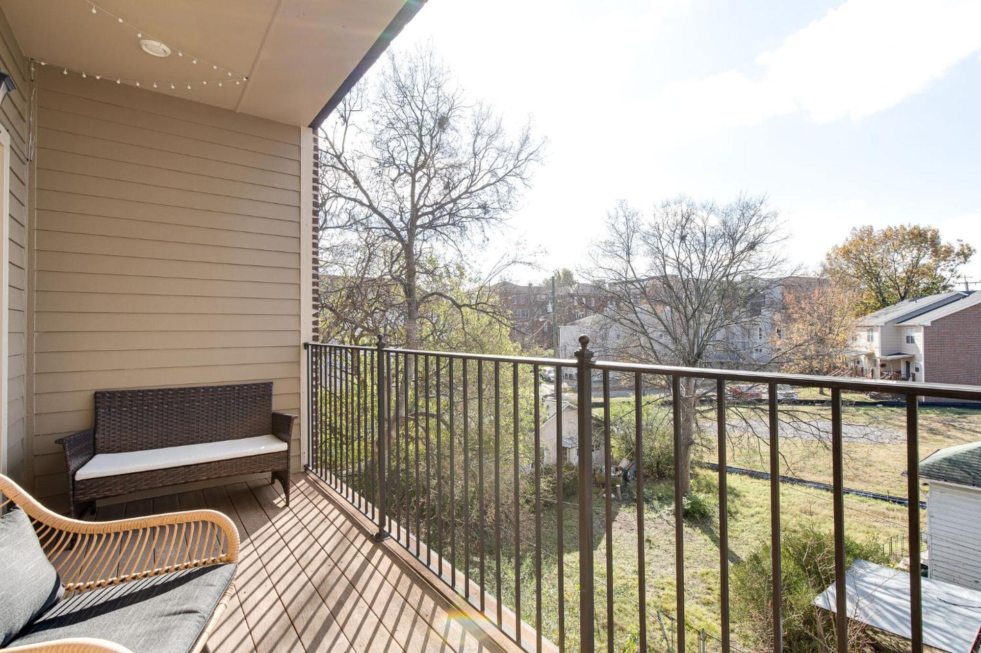 Apartmán The Celebrity - Minutes To Broadway With A Balcony Nashville Exteriér fotografie